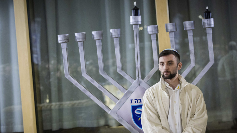 מתן אנגרסט (צילום: חיים גולדברג פלאש 90)