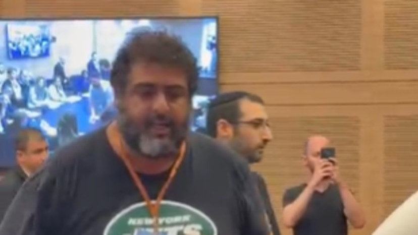 הלומי קרב מתפרצים לדיון חוק יסוד: לימוד תורה (צילום: ללא קרדיט)