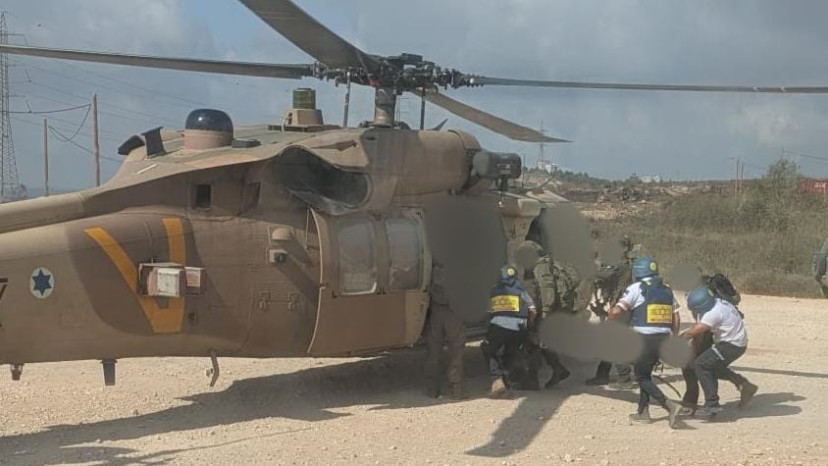 הפיגוע בחוות גלעד, המסוק שפינה את הפצועים (צילום: תיעוד מבצעי מד"א)