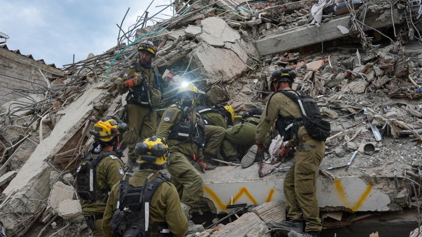 פעילות כוחות המשלחת הישראלית בזירת ההרס של רעידת האדמה בקולומביה (צילום: דובר צה"ל)