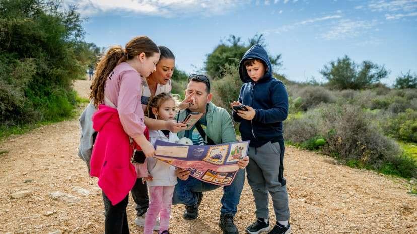 "תעלומות בזמן"  (צילום: רועי טהר)