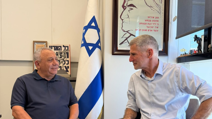 גדי איזנקוט ויאיר גולן (צילום: דוברות)