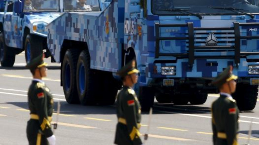 צבא סין במצעד (צילום: רויטרס)