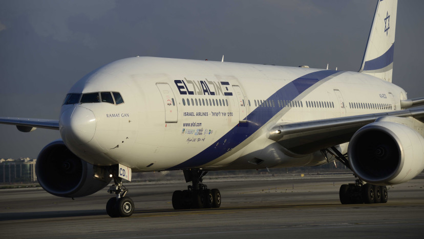 מטוס של חברת אל על (צילום: תומר ניוברג, פלאש 90)