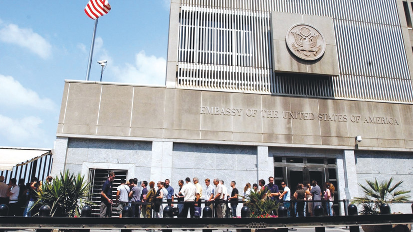 שגרירות ארה"ב בתל אביב (צילום: ראובן קסטרו)