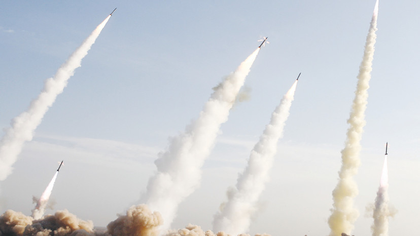 שיגור טילים על ידי משמרות המהפכה של איראן, שנת 2006 (צילום: רויטרס)