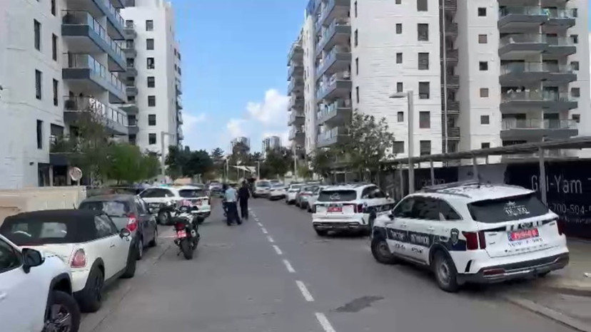 זירת הרצח בהרצליה (צילום: תיעוד מבצעי מד"א)