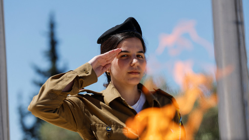 יום הזיכרון לחללי צה"ל ונפגעי פעולות האיבה (צילום: REUTERS/Amir Cohen)