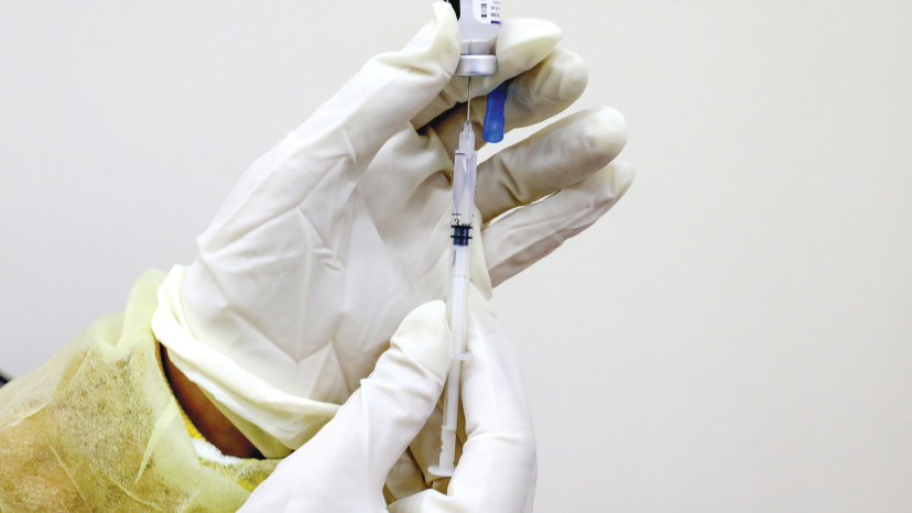 חיסון  (צילום: וויסאם השלמון פלאש 90)