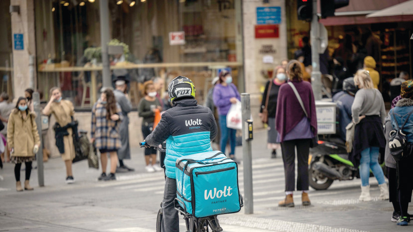 שליח וולט (צילום: יונתן זינדל, פלאש 90)