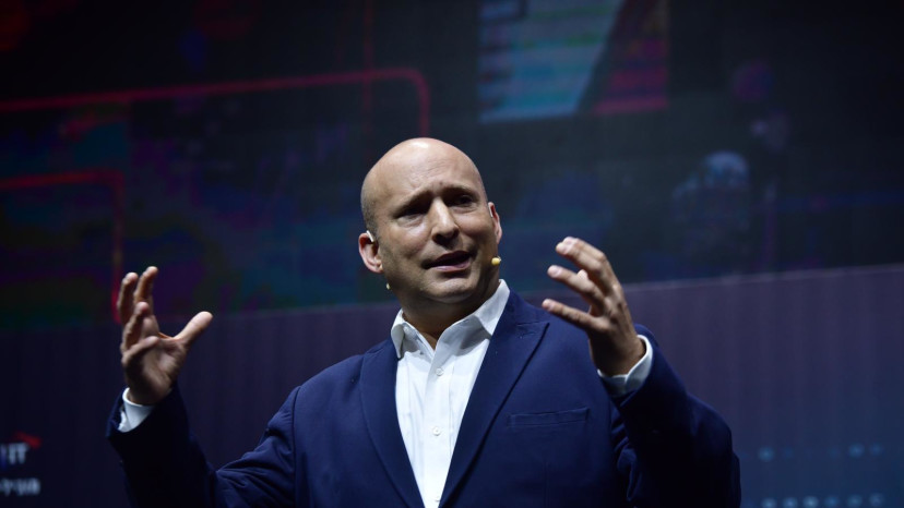 נפתלי בנט בוועידת ישראל לטכנולוגיות המידע (צילום: אבשלום ששוני)