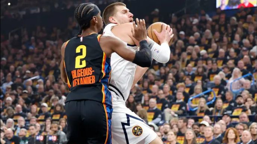 איזה משחק! יוקיץ' מול SGA (צילום: רויטרס)