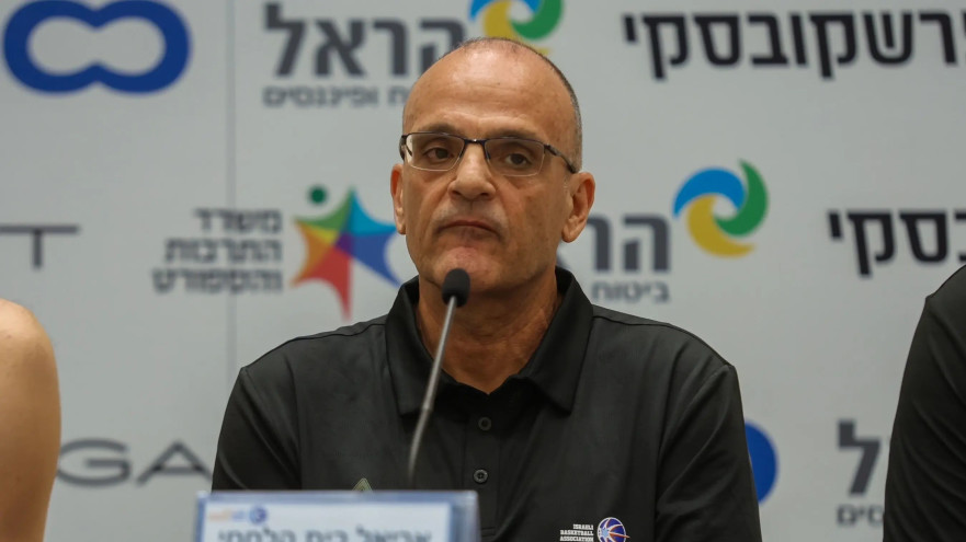 מאמן נבחרת ישראל אריאל בית הלחמי (צילום: קובי אליהו)