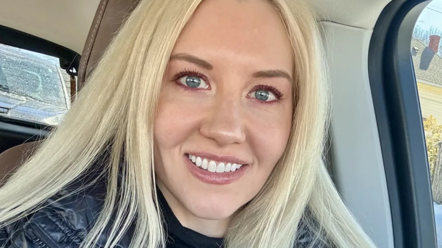 לורן הרקינס (צילום: Jam Press/@itslaurenciaga)