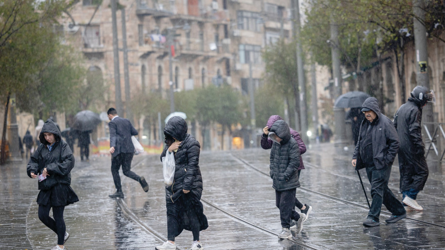 גשם בירושלים (צילום: חיים גולדברג פלאש 90)