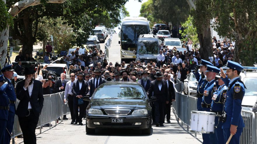 הלווייתו בסידני של הרב אלי שלנגר, 17.12.25 (צילום: רויטרס)