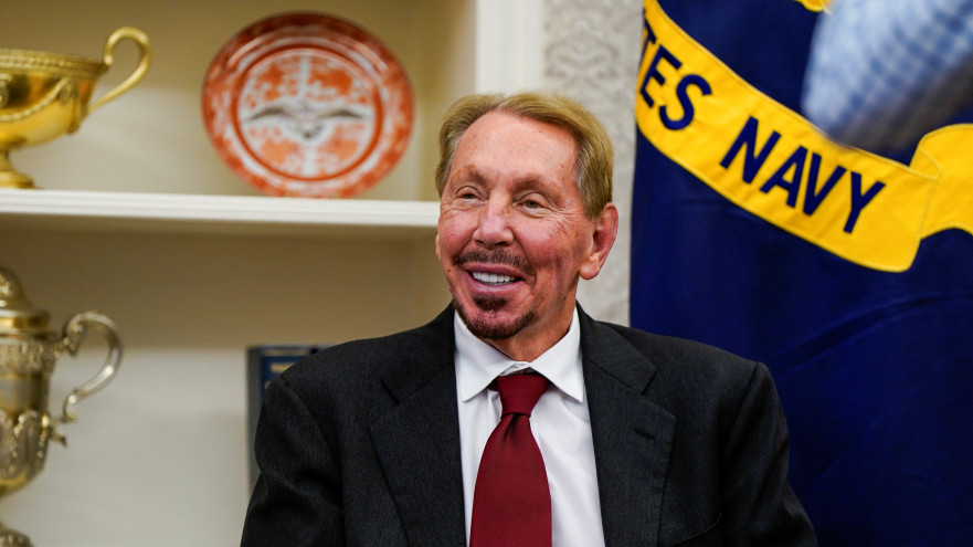 לארי אליסון. מעלה את ההצעה על וורנר-דיסקברי (צילום: רויטרס)