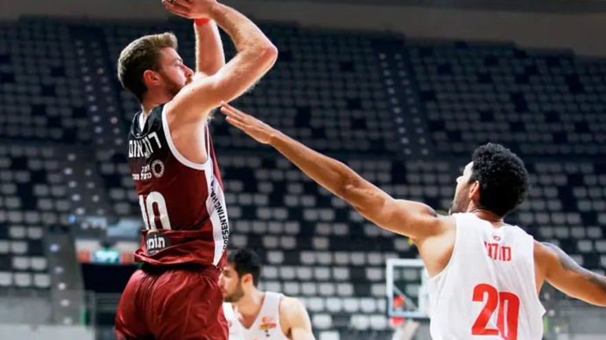 דאבל-דאבל מרשים. דניאל רוזנבאום (צילום: קובי אליהו)