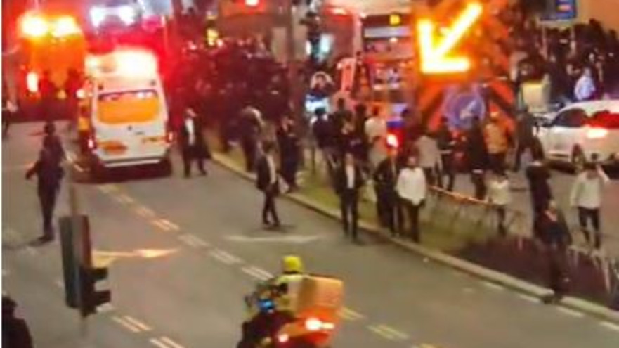 הפגנת החרדים בירושלים, אזור תאונת האוטובוס (צילום: רשתות חברתיות, שימוש לפי סעיף 27 א')