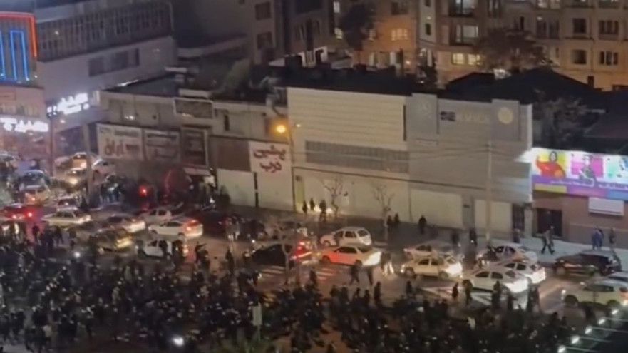 המחאה באיראן (צילום: צילום מסך מתוך X (לשעבר טוויטר))