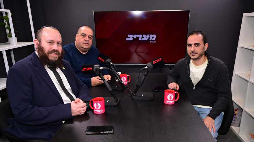 אביחי קרבצ'יק, אבי אשכנזי ומתי טוכפלד (צילום: אבשלום ששוני)