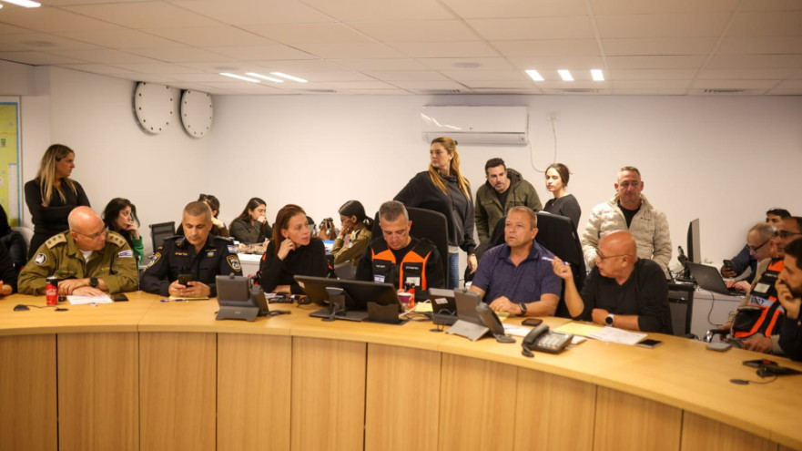 הערכת מצב בעיריית רמת גן (צילום: אורי חבושי)