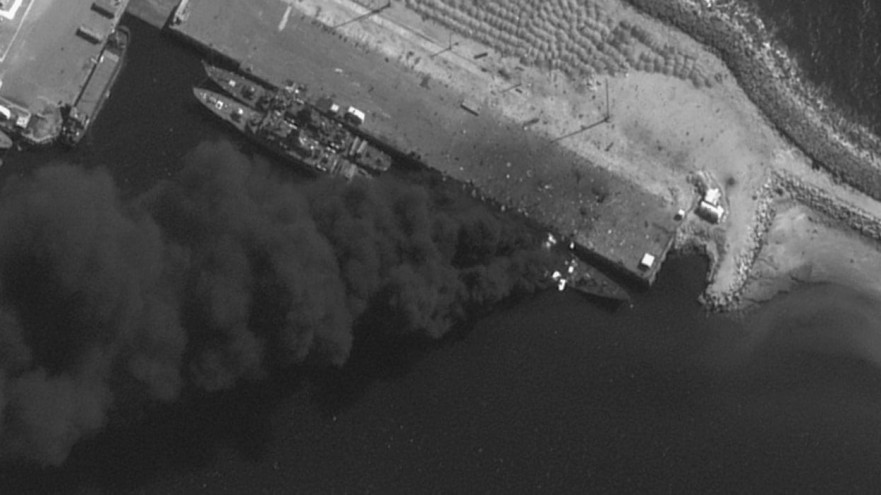 ספינה איראנית עולה באש (צילום: שימוש לפי סעיף 27א')