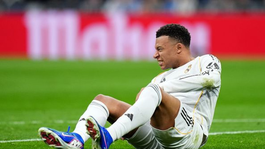 קיליאן אמבפה נפצע מול לאבנטה (צילום: Angel Martinez)