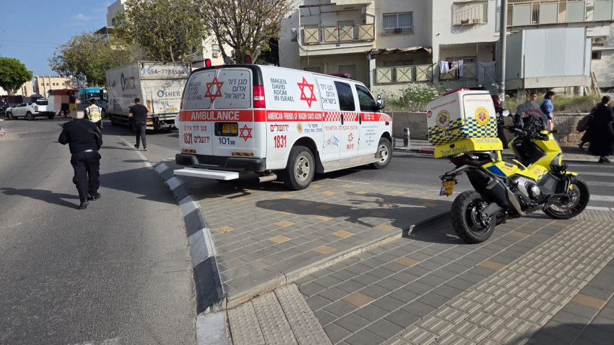 זירת התאונה בבית שמש (צילום: תיעוד מבצעי מד"א)