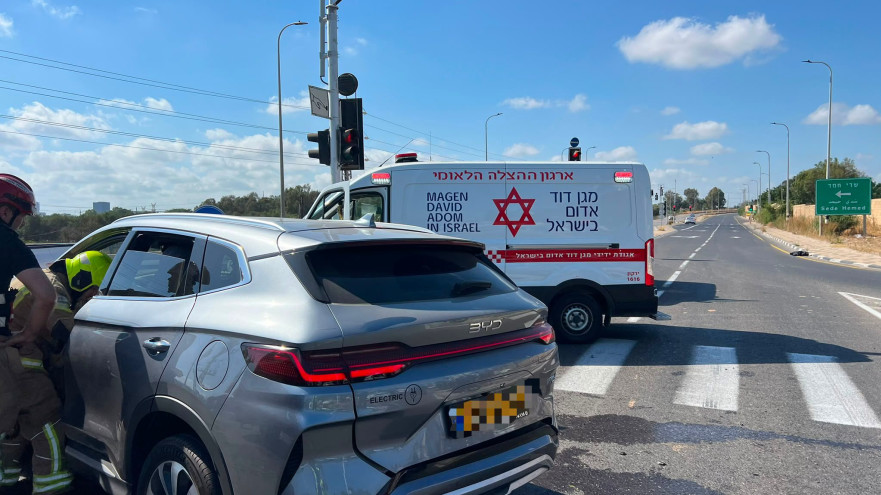 5 פצועים בתאונת דרכים סמוך לג'לג'וליה (צילום: תיעוד מבצעי מד"א)