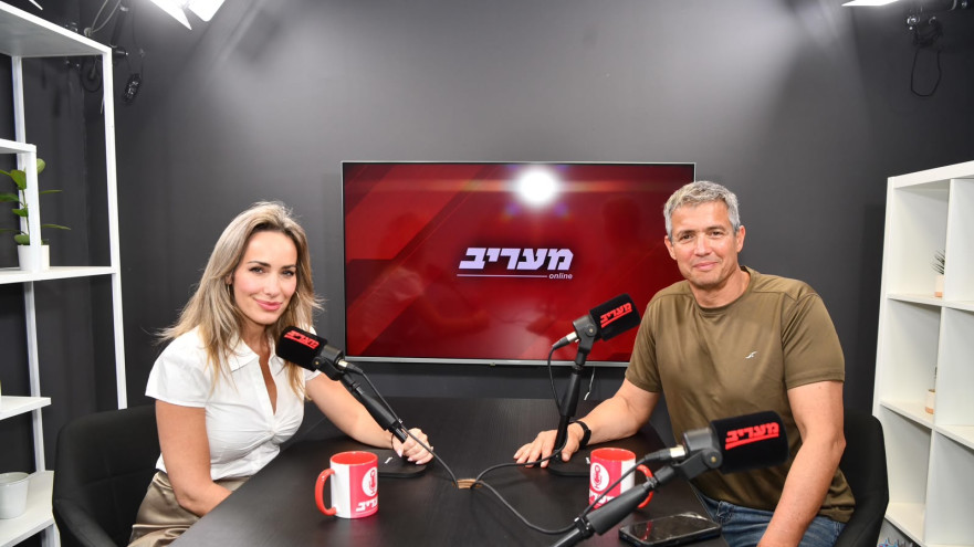 יועז הנדל, מיקי לוין (צילום: אבשלום ששוני)