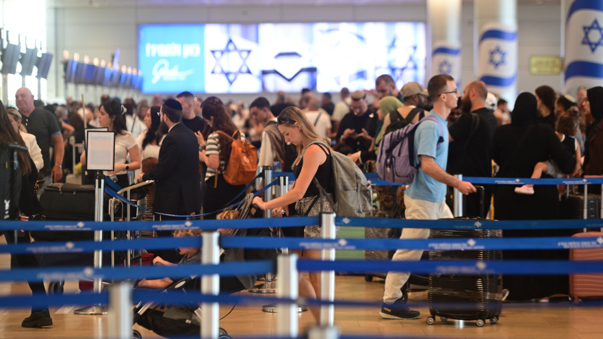 נתב"ג. יומיים אחרי ההשבתה (צילום: אבשלום ששוני)