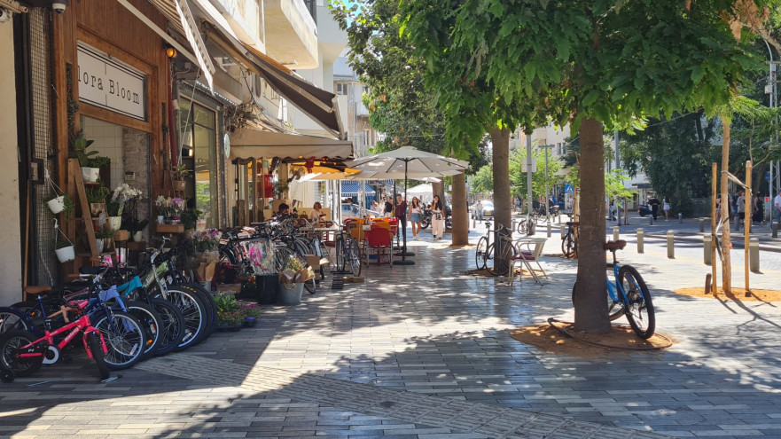 רחוב קינג ג'ורג' לאחר עבודות התשתית (צילום: לי סעדון)