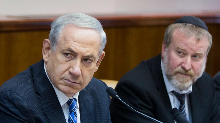 אביחי מנדלבליט, בנימין נתניהו (צילום: יונתן זינדל, פלאש 90)