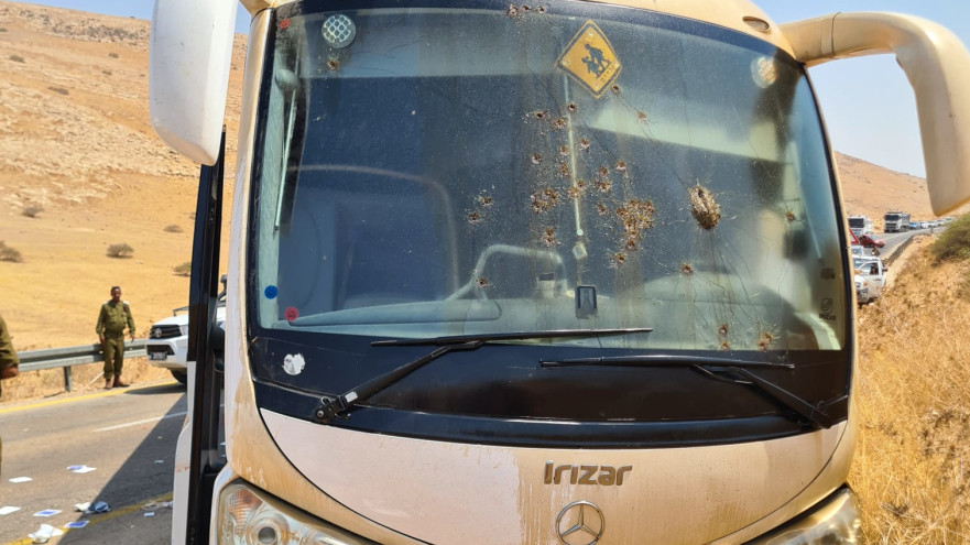 פיגוע ירי בבקעת הירדן (צילום: ארגון נהגי האוטובוסים מבית ההסתדרות הלאומית)