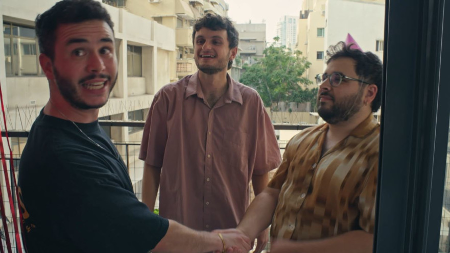 "לא נעים". שחר קפלן, יובל וינר ומיכאל זילבר