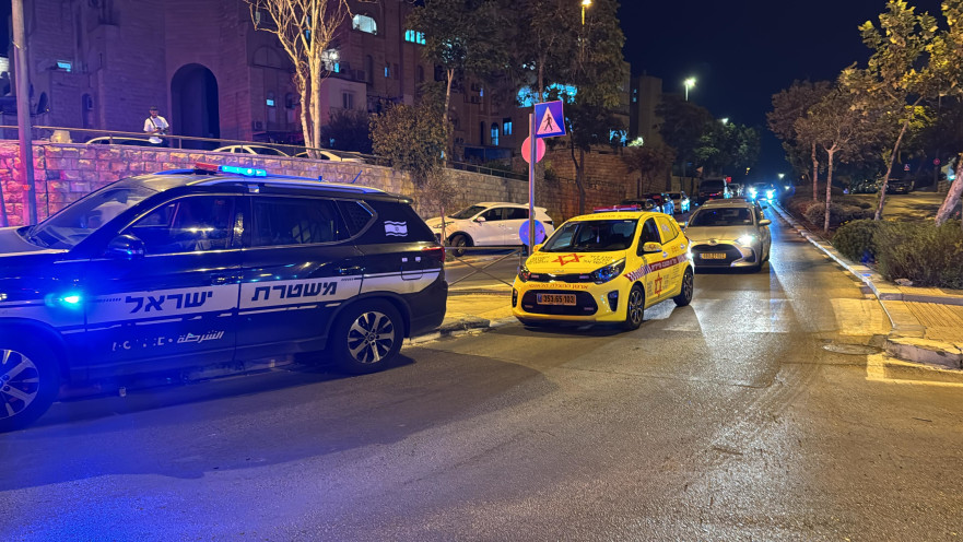 ניידת מד"א, ניידת משטרה (