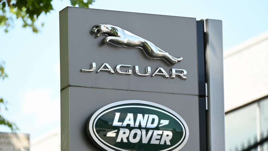 מפעל יגואר-לנד רובר באנגליה