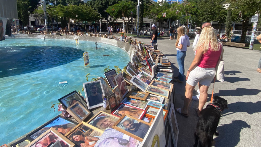 כיכר דיזנגוף שמחה על שחרור החטופים וזוכרת את הנופלים