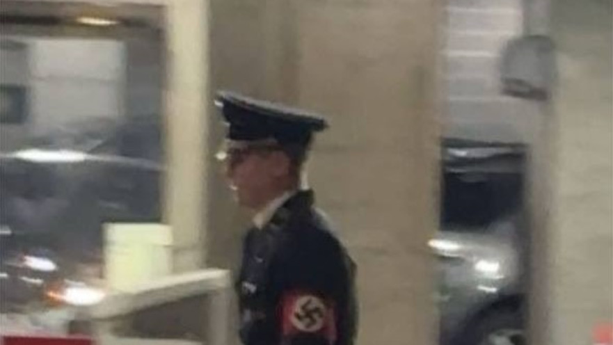 קנת' ללנד מורגן, התחפש לנאצי