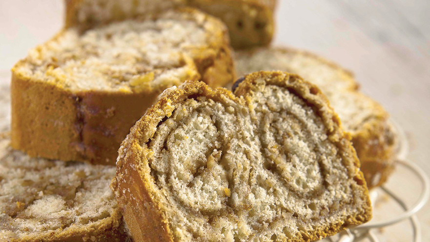 גלילת חלווה ואגוזים