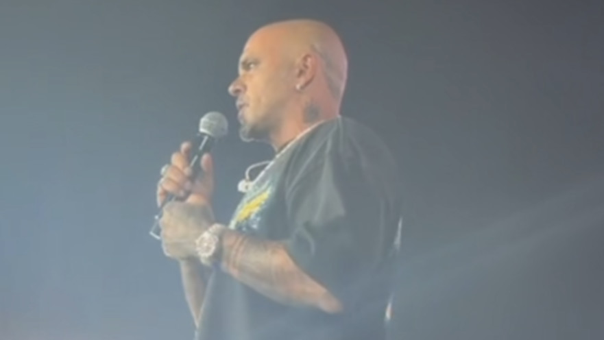 אייל גולן בהופעה בפארק הירקון