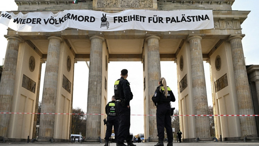 מחאה פרו-פלסטינית בשער ברנדנבורג