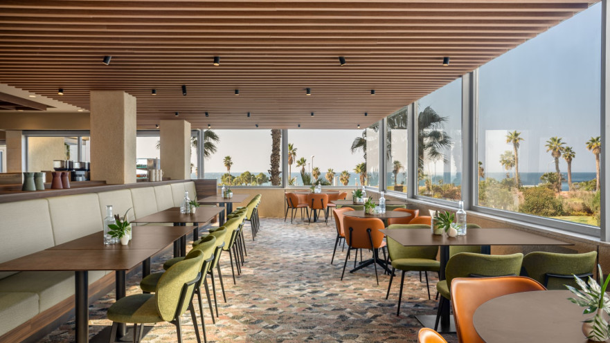 מלון דן פנורמה תל אביב - חדר האוכל המחודש