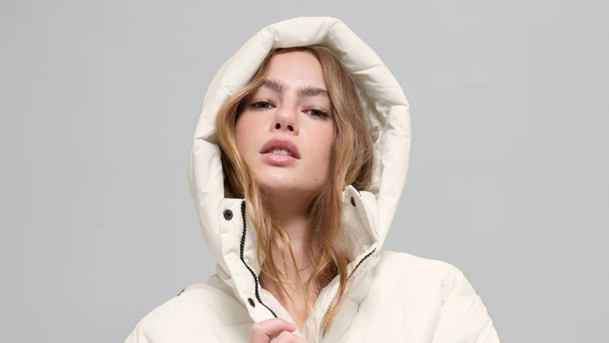 מעיל ALO YOGA, יעלה 805 שקל (במקום 1,150 שקל) 