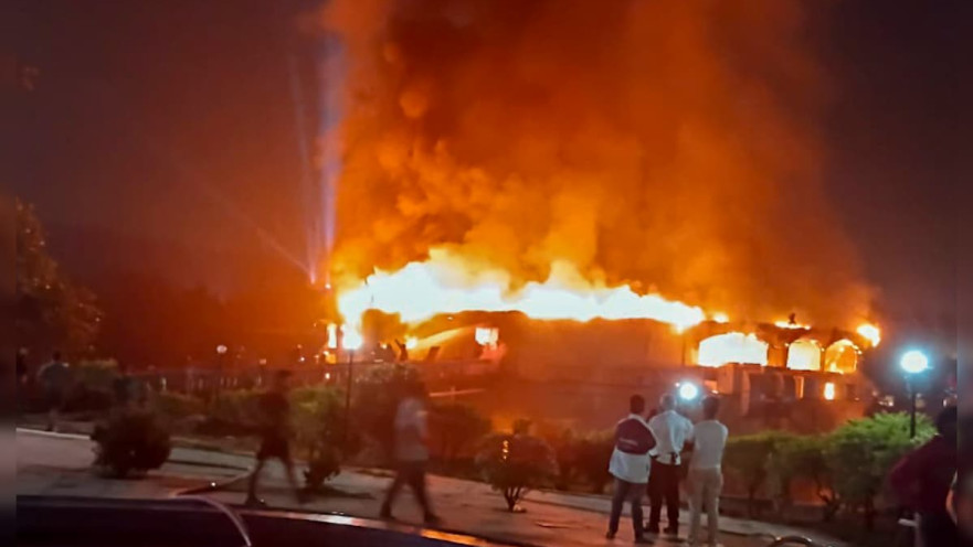 שריפה בגואה, הודו