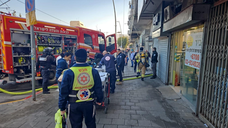 שריפה בפתח תקווה 