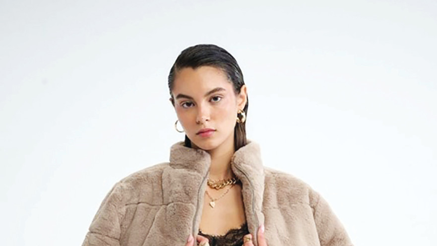 אורבניקה, מעיל פרוותי, 100 שקלים