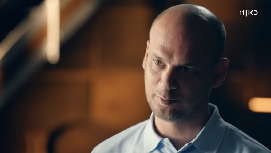 אלי פלדשטיין מתראיין לתוכנית "יהיה טוב" עם עמרי אסנהיים בכאן 11