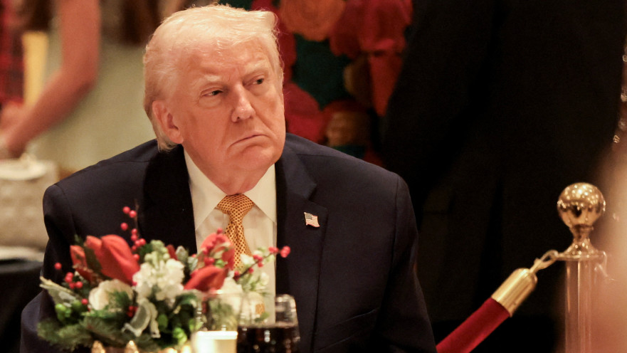 המשך להסכמי אברהם. דונלד טראמפ במהלך ארוחת חג המולד במאר-א-לאגו